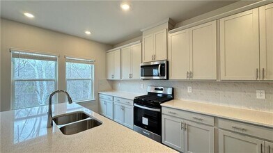 228 Water Oak Wy in Dawsonville, GA - Building Photo - Building Photo