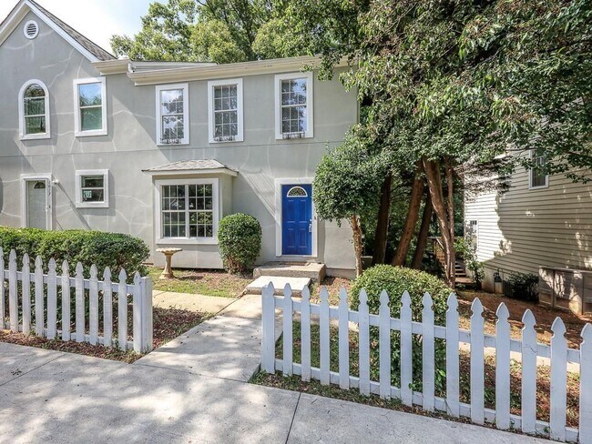 property at 1015 Plantation Way