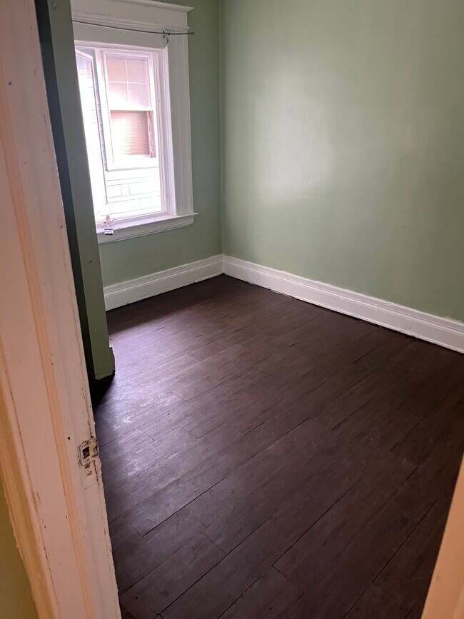 166 Flint St in Rochester, NY - Building Photo - Building Photo