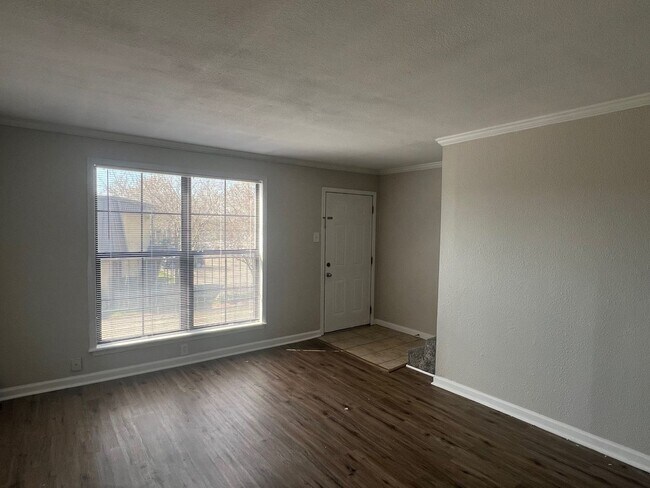 10286 W Winston Ave in Baton Rouge, LA - Building Photo - Building Photo