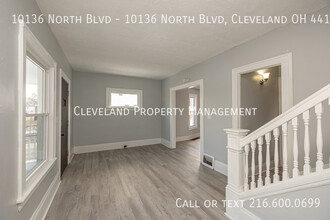 10136 North Blvd in Cleveland, OH - Foto de edificio - Building Photo