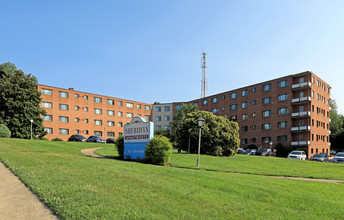 Sheridan Apartments in Hyattsville, MD - Building Photo - Building Photo