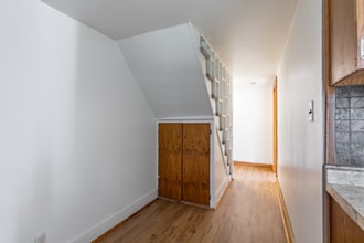 89 Pecks Rd in Pittsfield, MA - Building Photo - Building Photo