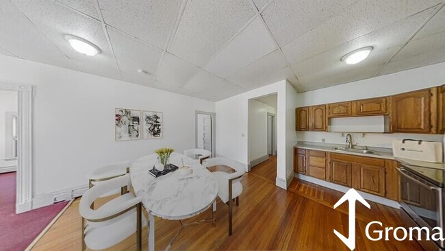 1540 Tremont St, Unit 1 in Boston, MA - Building Photo - Building Photo