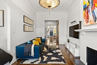 937 Washington St in Hoboken, NJ - Building Photo - Building Photo