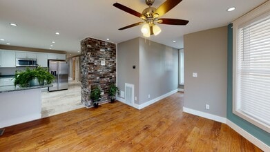 211 16th St in Knoxville, TN - Foto de edificio - Building Photo