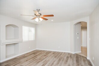 11957 Haven St in Las Vegas, NV - Building Photo - Building Photo