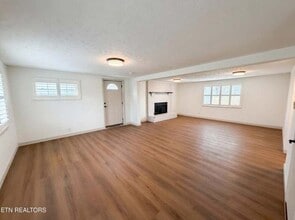 8717 Kildare Dr NW in Knoxville, TN - Building Photo - Building Photo