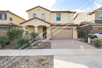 16215 W Camino de Oro in Surprise, AZ - Foto de edificio - Building Photo