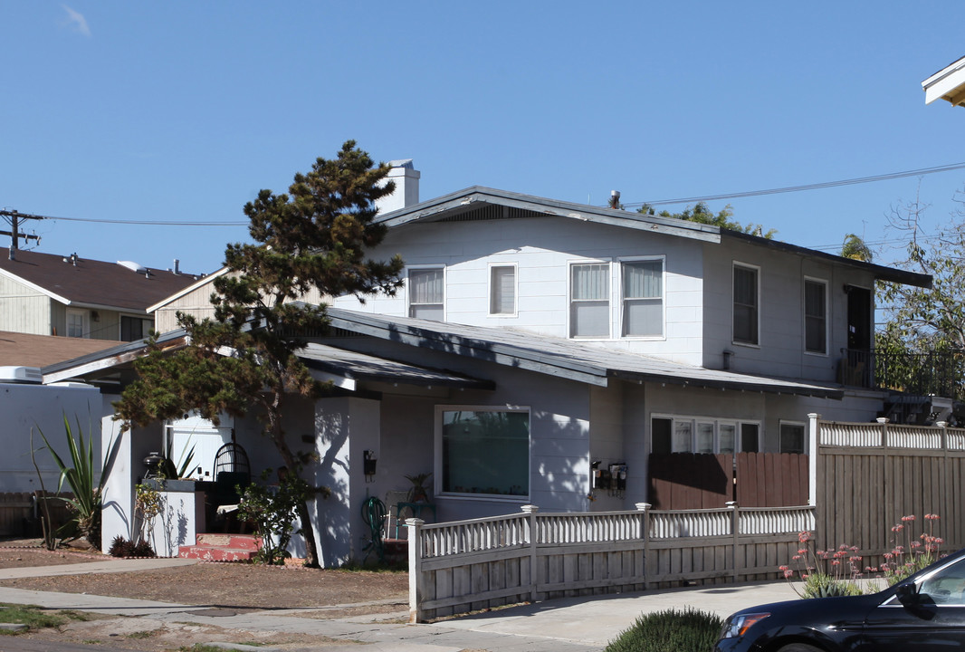 3044 Juniper St in San Diego, CA - Building Photo