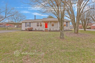 1128 Sioux Terrace in Nashville, TN - Building Photo