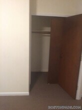 78 S Huntington Ave, Unit 2 in Boston, MA - Foto de edificio - Building Photo
