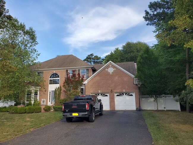 property at 500 Spotswood Gravel Hill Rd
