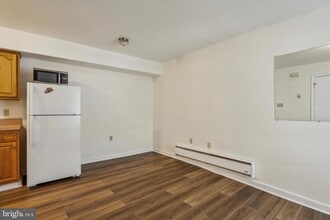 2855 E Thompson St in Philadelphia, PA - Building Photo - Building Photo