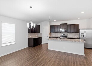 421 Salt Fork in Cibolo, TX - Foto de edificio - Building Photo