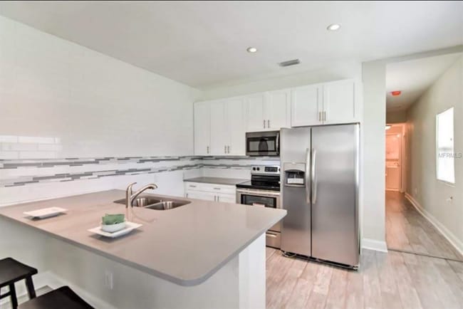 2506 E 28th Ave in Tampa, FL - Foto de edificio - Building Photo