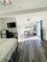 416 N Lee Ave in Fullerton, CA - Building Photo