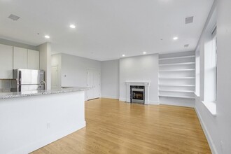 140 Boylston St in Boston, MA - Building Photo - Building Photo