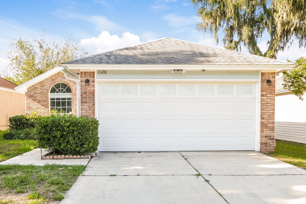 11128 Caroline Crest Dr in Jacksonville, FL - Building Photo