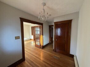 30 Medford St, Unit 1 in Medford, MA - Building Photo - Building Photo