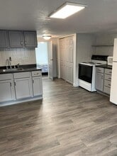 323 W 24th Ave in Torrington, WY - Building Photo - Building Photo