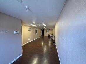 17814 Murphy Pkwy in Lathrop, CA - Building Photo - Building Photo