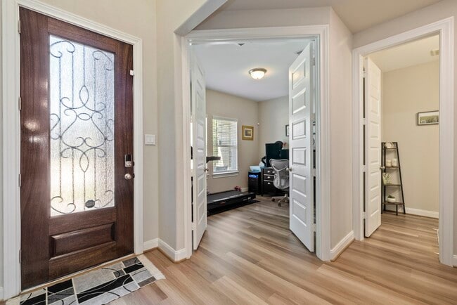 property at 2003 Woodland Prairie Ct