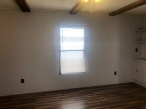 311 Sydney Ln in North Wilkesboro, NC - Building Photo - Building Photo
