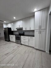 7335 Floral Ridge Dr in Jacksonville, FL - Building Photo - Building Photo