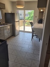 970 Lilac St, Unit 968 Lilac St in Pittsburgh, PA - Building Photo - Building Photo