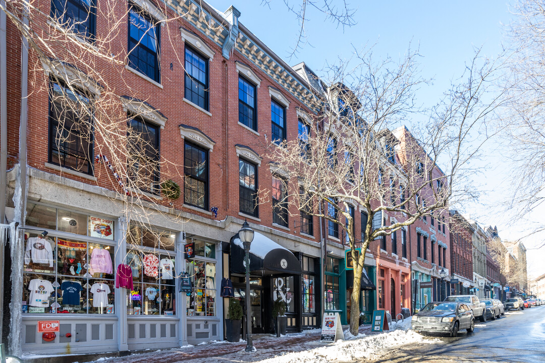 10 Exchange St in Portland, ME - Building Photo