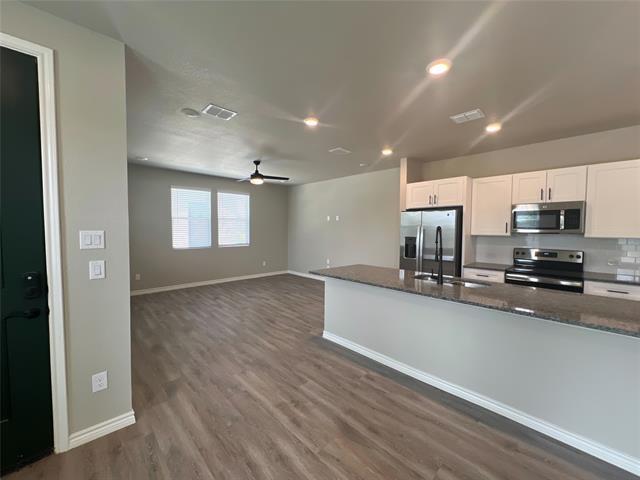 833 Vine St in Argyle, TX - Foto de edificio - Building Photo
