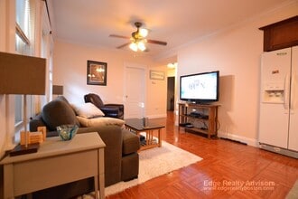 7 Delaware Pl, Unit 3 in Boston, MA - Building Photo - Building Photo