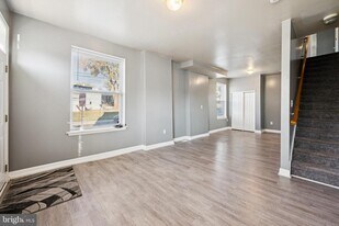 138 N King St in Gloucester City, NJ - Building Photo