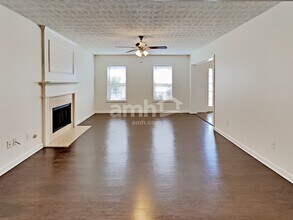 4442 High Gate Dr NW in Acworth, GA - Building Photo - Building Photo