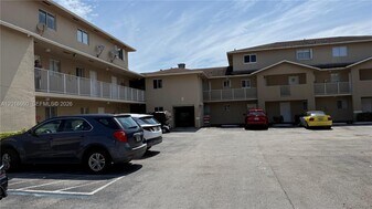 3011 W 76th St in Hialeah, FL - Building Photo