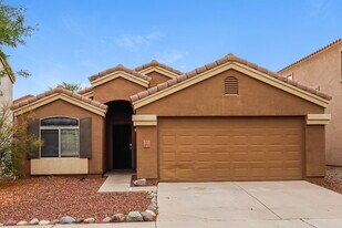 5713 S 34th Ave in Phoenix, AZ - Building Photo