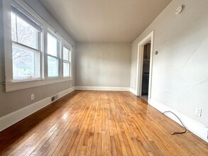 1312 S Van Buren St in Allouez, WI - Building Photo - Building Photo