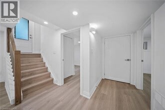 172 E 34th St in Hamilton, ON - Building Photo - Building Photo