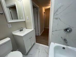 1096 Hopkins Ave in Glenolden, PA - Building Photo - Building Photo