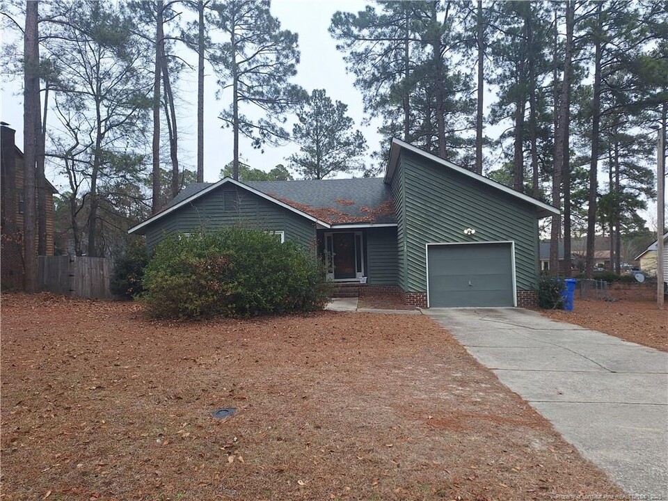 729 Helen St in Fayetteville, NC - Building Photo