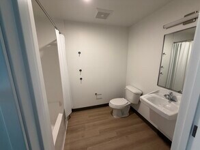 Harrington Heights - Affordable Housing in San Diego, CA - Foto de edificio - Building Photo