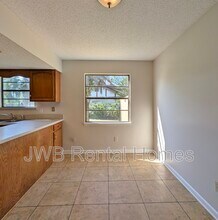 8578 Boxberry Ln in Jacksonville, FL - Building Photo - Building Photo