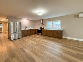 9 Mount Pleasant St, Unit 2 in Athol, MA - Building Photo - Building Photo