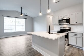 192 S Anna St in Wichita, KS - Building Photo - Building Photo