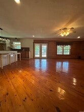 116 Pineapple Dr in Hot Springs, AR - Building Photo - Building Photo