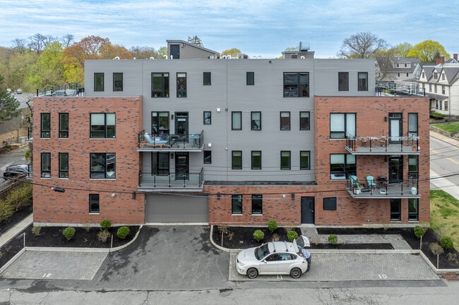 1173 Adams St in Dorchester, MA - Building Photo - Building Photo