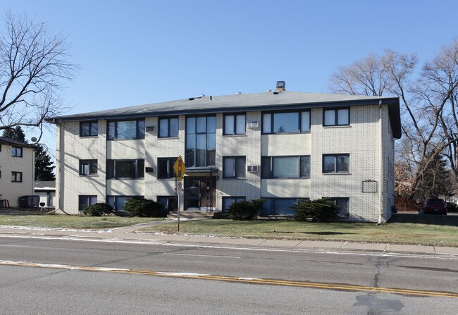 7400 Penn Ave S in Richfield, MN - Building Photo - Building Photo