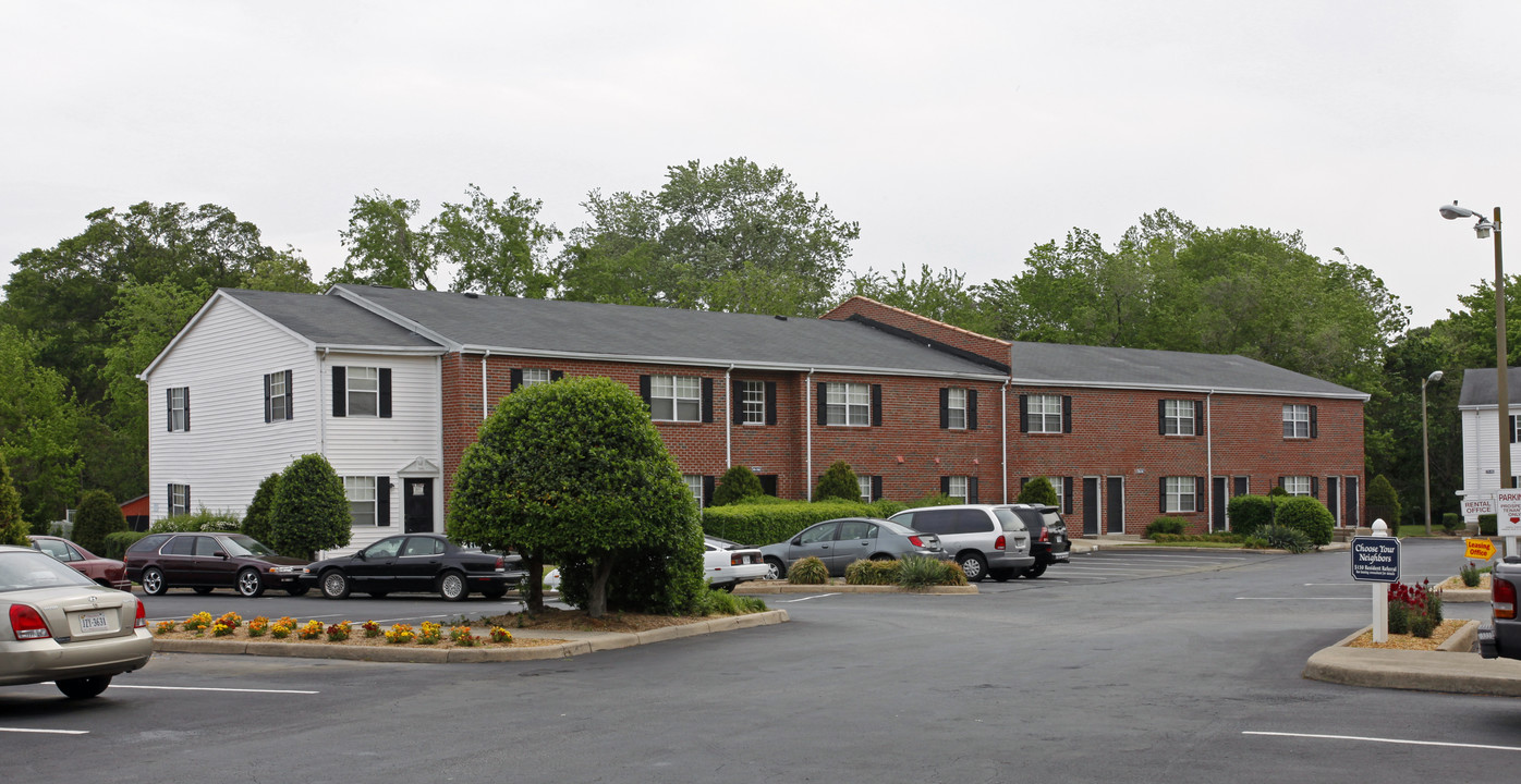 Bayview Terrace in Norfolk, VA - Building Photo