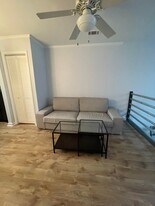 815 W Pensacola St in Tallahassee, FL - Building Photo